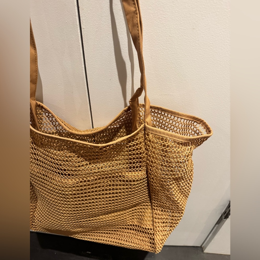 Tan Mesh Tote Bag - Picture 2 of 4